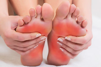 foot pain treatment in the St. Charles County, MO: Saint Peters (O'Fallon, St Charles, Wentzville, Lake St Louis, Dardenne Prairie, Cottleville, Weldon Spring) and St. Louis County, MO: Maryland Heights, Bridgeton, Earth City areas