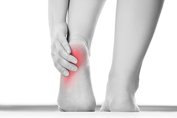 heel pain treatment in the St. Charles County, MO: Saint Peters (O'Fallon, St Charles, Wentzville, Lake St Louis, Dardenne Prairie, Cottleville, Weldon Spring) and St. Louis County, MO: Maryland Heights, Bridgeton, Earth City areas