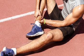 sports podiatry in the St. Charles County, MO: Saint Peters (O'Fallon, St Charles, Wentzville, Lake St Louis, Dardenne Prairie, Cottleville, Weldon Spring) and St. Louis County, MO: Maryland Heights, Bridgeton, Earth City areas
